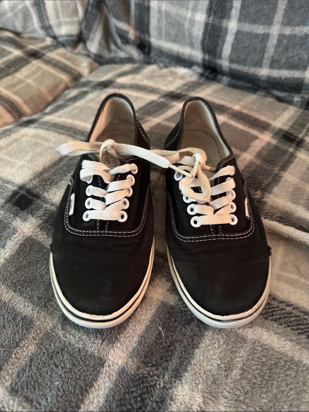 Vans Shoes Womens 7 Authentic Low Vans Black Canvas Casual Skate